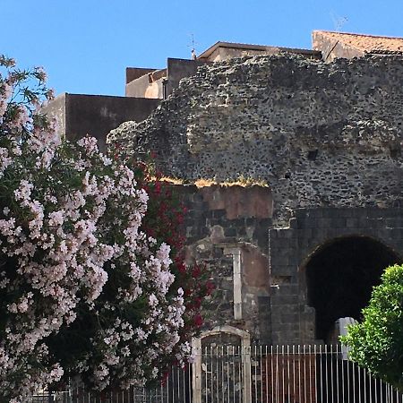 Casa Ega E La Rotonda: Bellissimi Monovani Nel Cuore Di カターニア エクステリア 写真